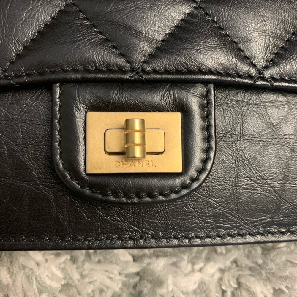 ❌SOLD❌Chanel reissue pouch/wristlet - Picture 9 of 10